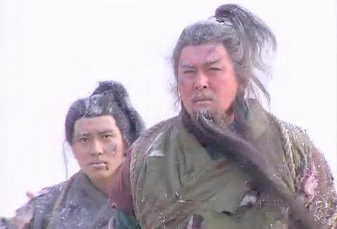 鼠辈马忠接连擒杀关羽,射杀黄忠,最后得到什么报应?